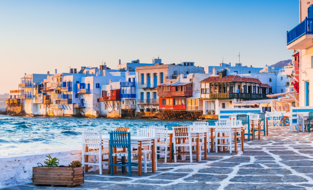 Μύκονος Fly & Drive, 4 ημέρες αεροπορικώς από Θεσσαλονίκη ‣ Αγίου Πνεύματος (M) 