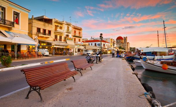 Αίγινα, 4 ημέρες οδικώς από Θεσσαλονίκη ‣ Αύγουστος (P)