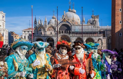 Βενετία ,στο πιο ξακουστό Καρναβάλι της Ευρώπης, 4,5 ημέρες αεροπορικώς από Αθήνα - Απόκριες 