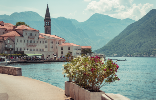 Μπούντβα η Ριβιέρα του Μαυροβουνίου, 4 ημέρες οδικώς από Θεσσαλονίκη  ‣ 25η Μαρτίου (M)