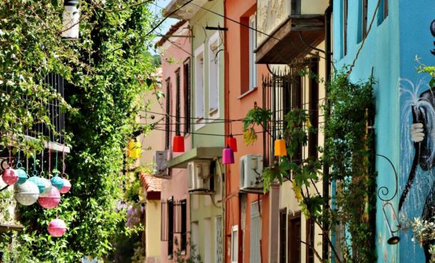 Αϊβαλί- Σμύρνη, 4 ημέρες οδικώς από Θεσσαλονίκη ‣ Πάσχα (Α)