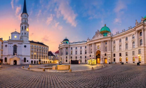 Βιέννη, όλο το χρόνο 4,5 ημέρες Κάθε εβδομάδα, αεροπορικώς από Κύπρο (F.I.T)