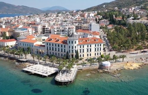 Βόρεια Εύβοια, 3 ημέρες οδικώς από Θεσσαλονίκη ‣ Αγίου Πνεύματος (P)