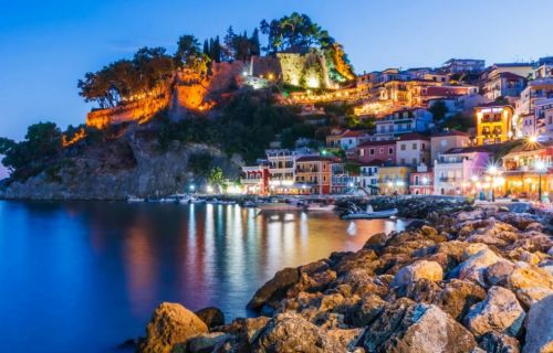 Πάργα, 4 ημέρες οδικώς από Θεσσαλονίκη ‣25η Μαρτίου (M)