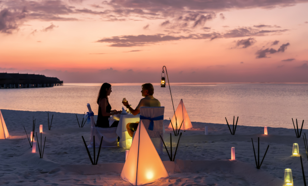 Μαλδίβες - Άμπου Ντάμπι, 8 ημέρες αεροπορικώς ‣ Κάθε εβδομάδα (F)