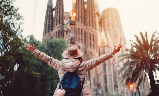 Βαρκελώνη, όλο το χρόνο 4,5 ημέρες Κάθε εβδομάδα, αεροπορικώς από Κύπρο (F.I.T)