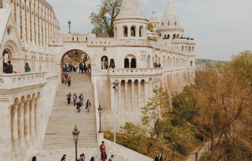 Βουδαπέστη, 5 ημέρες αεροπορικώς από Θεσσαλονίκη ‣ 25η Μαρτίου (Α)