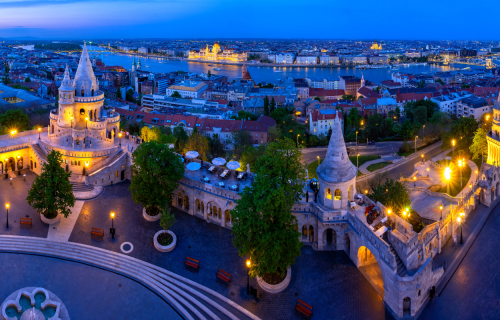 Βουδαπέστη - Μια λάμψη πάνω στο Δούναβη - Διαμονή στη Βουδαπέστη, 4 ημέρες αεροπορικώς από Θεσσαλονίκη ‣ Χριστουγεννιάτικες Αγορές - Θεοφάνεια (IC)