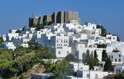 Πάτμος - Στο νησί της αποκάλυψης, 6 ημέρες αεροπορικώς από Θεσσαλονίκη ‣ Αγίου Πνεύματος (M)