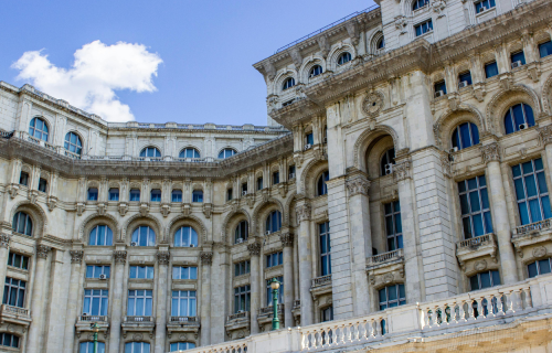 Βουκουρέστι V.I.P., όλο το χρόνο 4, 5 ημέρες Κάθε εβδομάδα, αεροπορικώς από Θεσσαλονίκη (F.I.T)