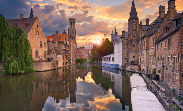 Μπρύζ… Το ρομαντικό παραμύθι της Ευρώπης, 4 ημέρες αεροπορικώς από Αθήνα ‣ Απόκριες (VL)