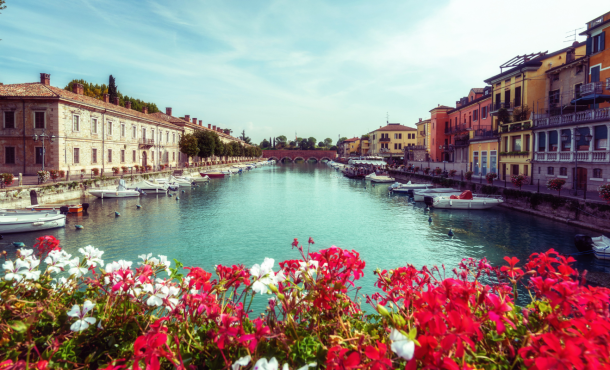 Μιλάνο - Οι σαγηνευτικές λίμνες της Β. Ιταλίας, 5 ημέρες αεροπορικώς από Αθήνα ‣ 25η Μαρτίου (ZA)