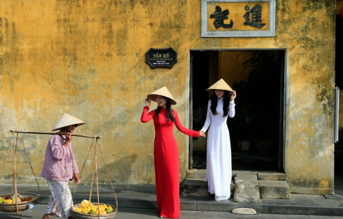 Βιετνάμ «ταξίδι στην χώρα των αισθήσεων» 11, 12 ημέρες αεροπορικώς από Αθήνα, Θεσσαλονίκη & Λάρνακα ‣  Ιανουάριος έως Αύγουστος (V) 