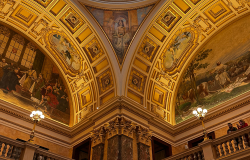 Μεσαιωνική Πράγα, 4 ημέρες αεροπορικώς από Θεσσαλονίκη ‣ Απόκριες (Z)