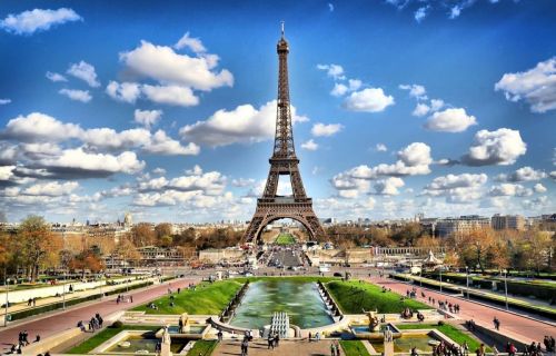 Παρίσι «Like a Local» Ζήσε την πόλη του φωτός σαν Παριζιάνος  