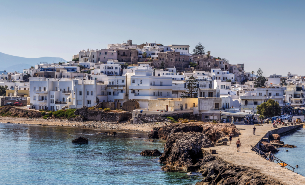 Νάξος Fly & Drive, 6 ημέρες αεροπορικώς από Θεσσαλονίκη ‣ Ιούλιος - Αύγουστος (M)