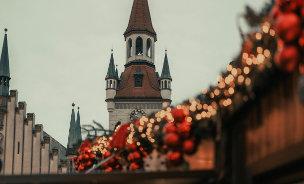 Πράγα - Βερολίνο, 5 ημέρες αεροπορικώς από Θεσσαλονίκη (Για κρατήσεις έως 30/10 -10% από την αναγραφόμενη τιμή & - 10% στην επόμενη κράτηση για 2026) ‣ Χριστούγεννα- Πρωτοχρονιά- Θεοφάνια (Z)