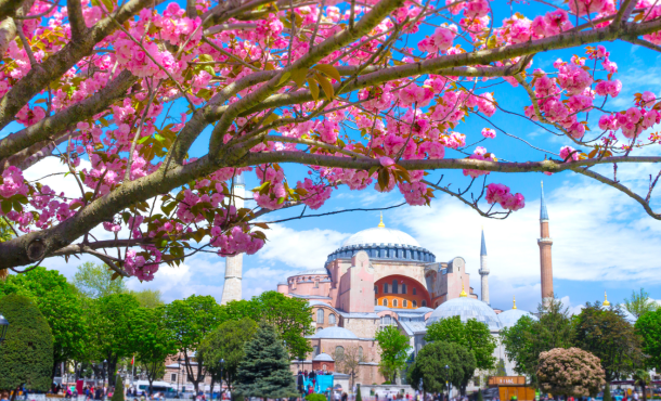 Κωνσταντινούπολη, 4 ημέρες αεροπορικώς από Θεσσαλονίκη ‣ Πάσχα (A)