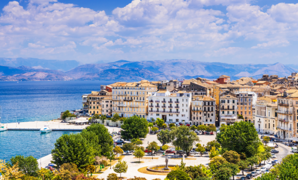Κέρκυρα, 3 ημέρες οδικώς από Θεσσαλονίκη ‣ 28η Οκτωβρίου (P)