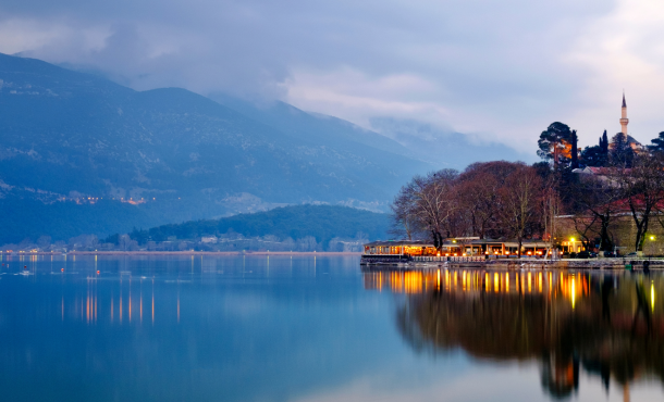 Γιάννενα - Ζαγοροχώρια, 3 ημέρες οδικώς από Θεσσαλονίκη ‣ Απόκριες (P) 
