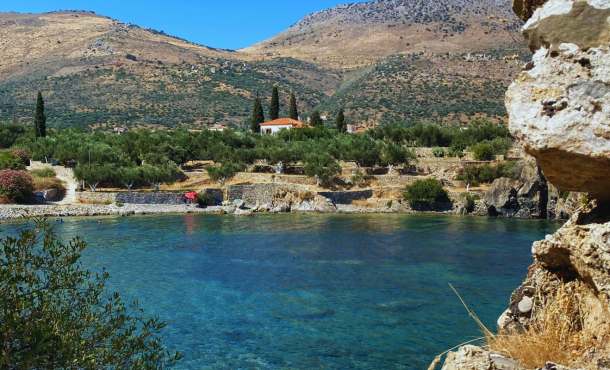 Γη της ελιάς, 4 ημέρες οδικώς από Θεσσαλονίκη ‣ Αγίου Πνεύματος (P) 