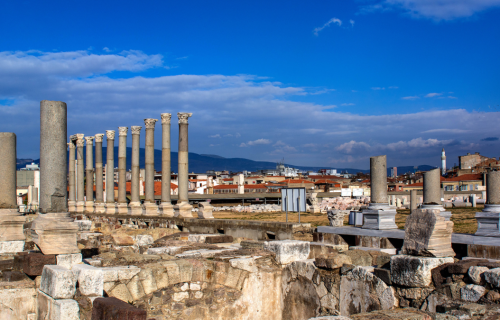 Αϊβαλί - Σμύρνη, 4 ημέρες οδικώς από Θεσσαλονίκη ‣ 28 Οκτωβρίου