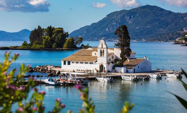 Κέρκυρα - Πάσχα στο υπέροχο νησί του Ιονίου, 4 & 5 ημέρες οδικώς από Θεσσαλονίκη ‣ Πάσχα (Μ)