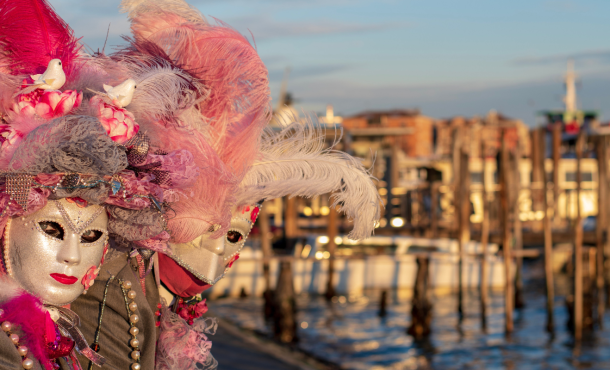Καρναβάλι Βενετίας, 6 ημέρες αεροπορικώς από Θεσσαλονίκη ‣ Απόκριες (A)
