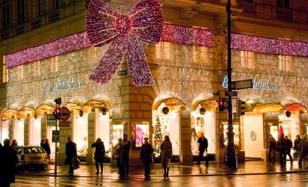 Πράγα - Βιέννη , 5 ημέρες αεροπορικώς από Θεσσαλονίκη ‣Χριστούγεννα (A)
